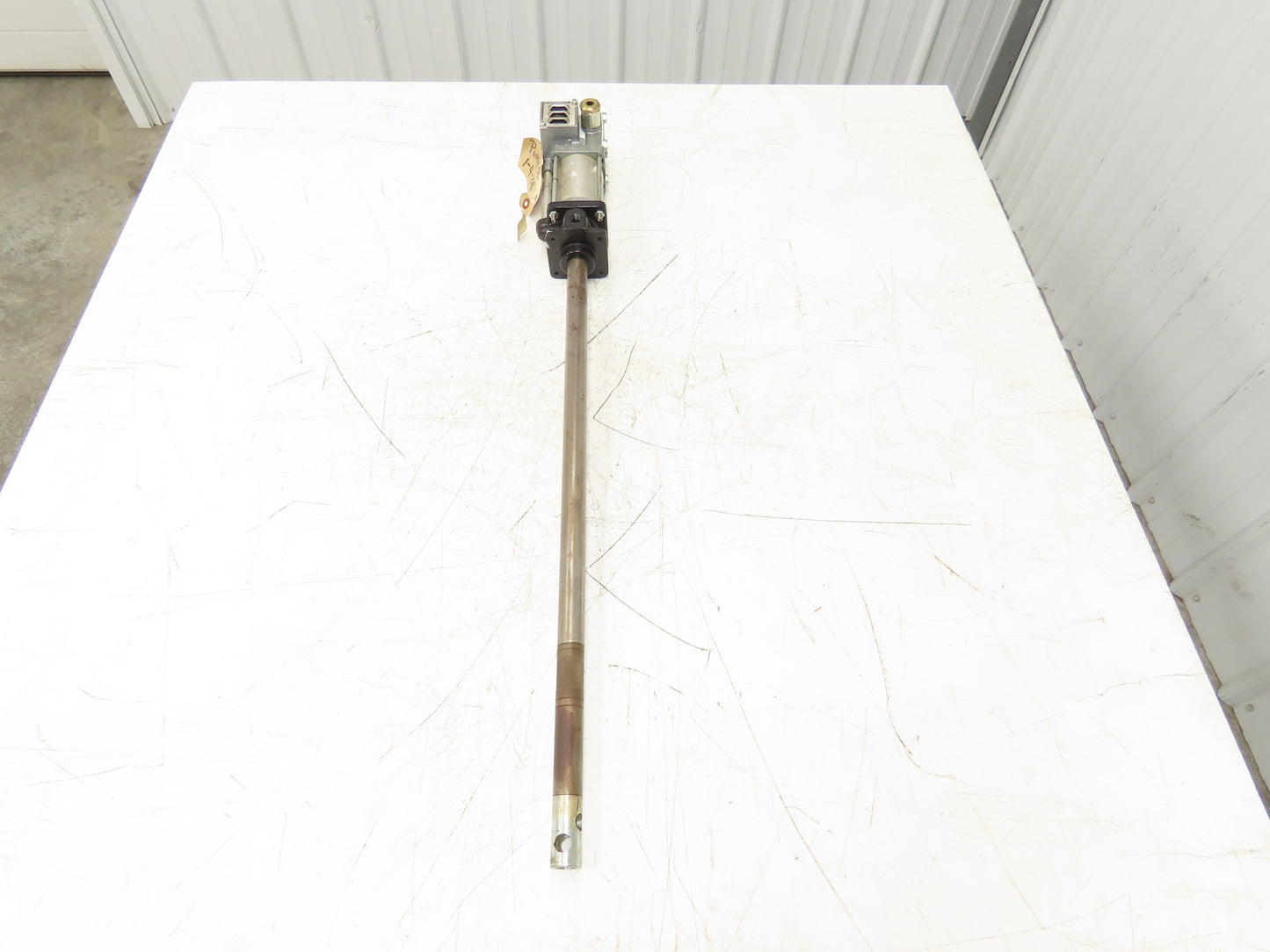 Lincoln 082050 Pneumatic 50:1 Grease Pump 120Lb Drum 150psi Air Motor Ser J