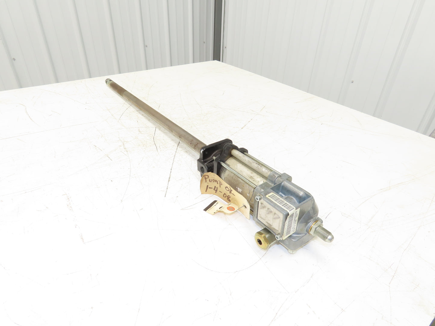 Lincoln 082050 Pneumatic 50:1 Grease Pump 120Lb Drum 150psi Air Motor Ser J