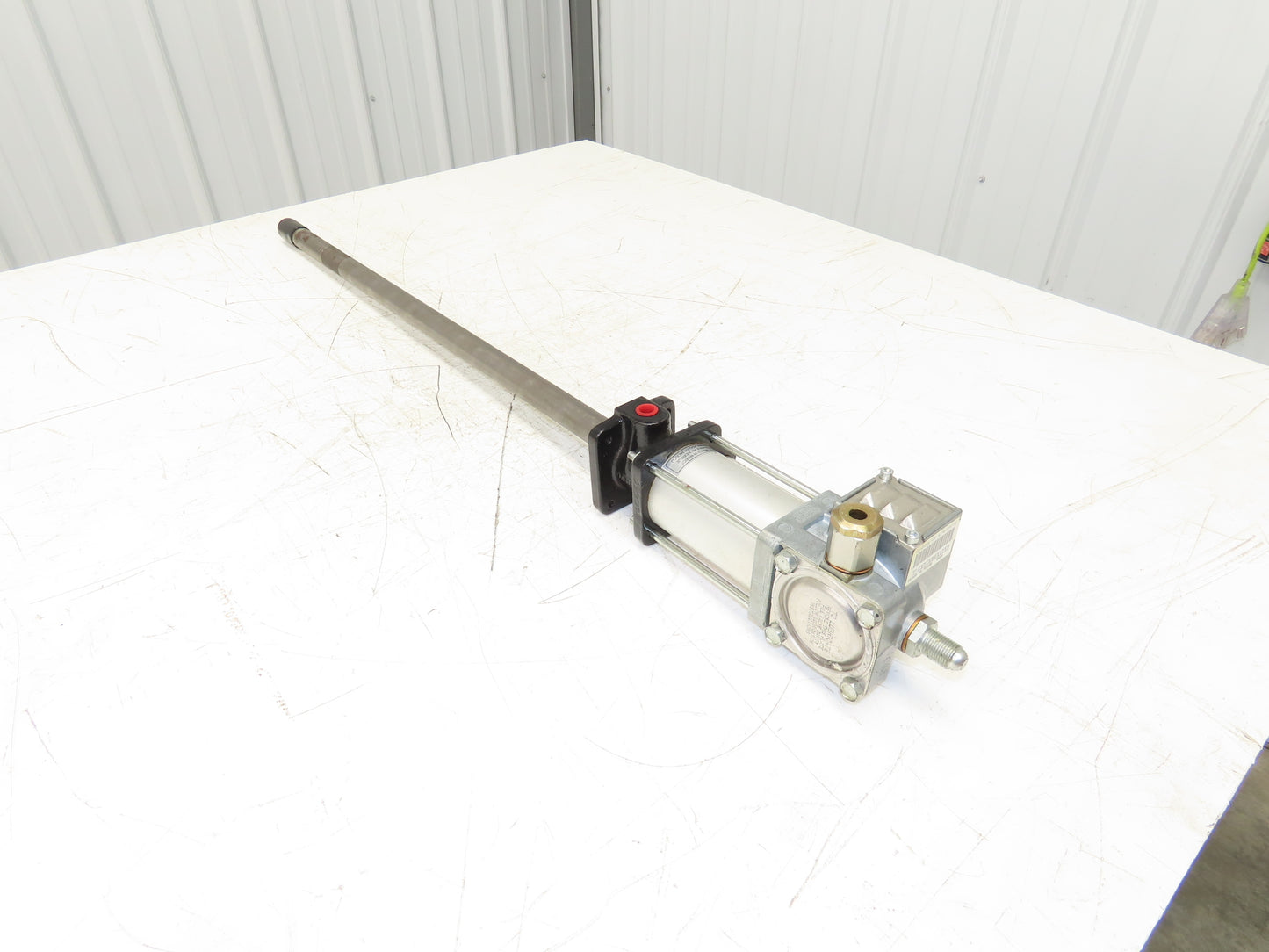 Lincoln 082050 Pneumatic 50:1 Grease Pump 120Lb Drum 150psi Air Motor Ser J