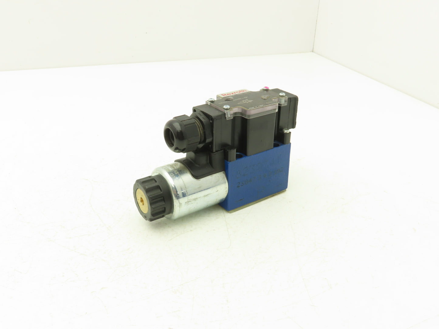 Rexroth 4WE6D62/EG24N9DL1 Hydraulic Directional Solenoid Valve 24VDC 1.25A