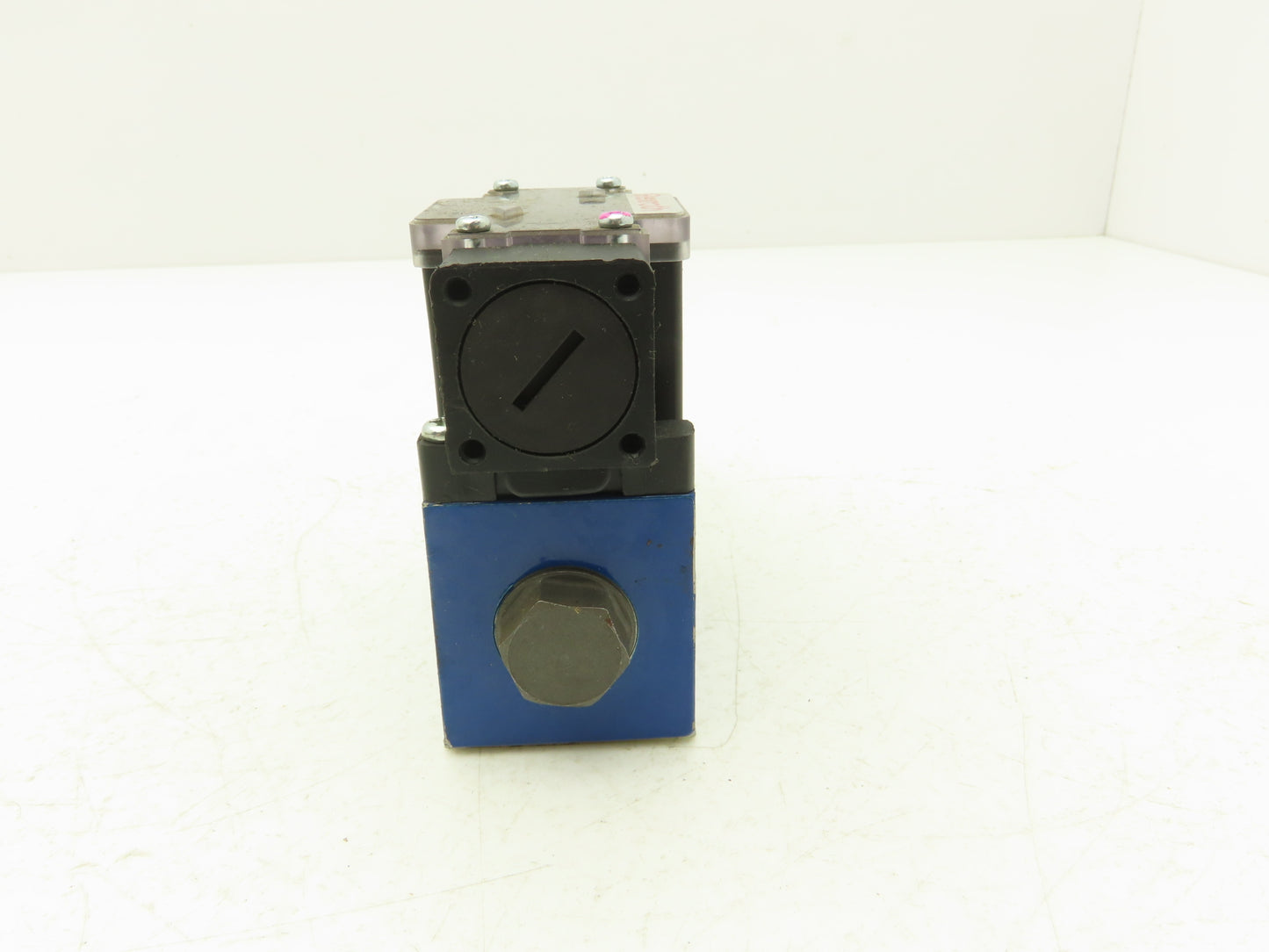 Rexroth 4WE6D62/EG24N9DL1 Hydraulic Directional Solenoid Valve 24VDC 1.25A