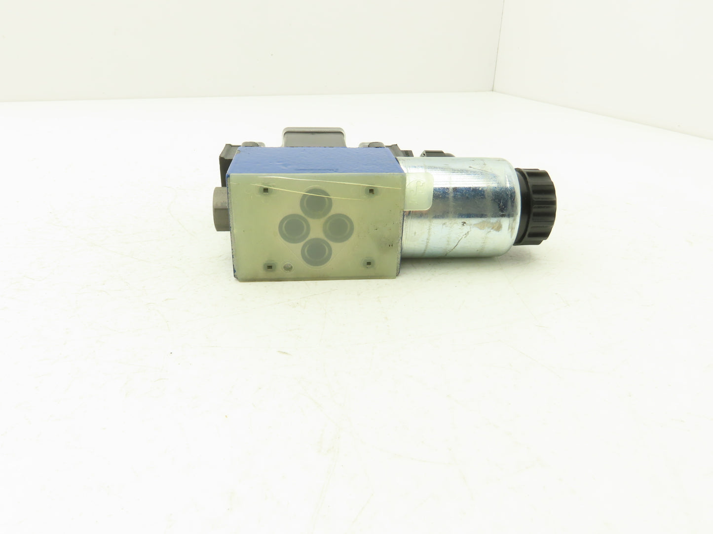 Rexroth 4WE6D62/EG24N9DL1 Hydraulic Directional Solenoid Valve 24VDC 1.25A