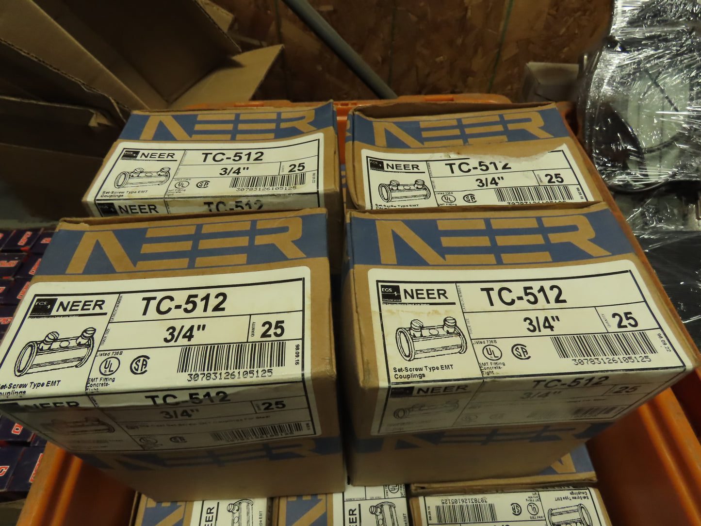 Neer TC-512 EMT Conduit Coupling Fitting 3/4" Steel Set Screw  Lot of 100