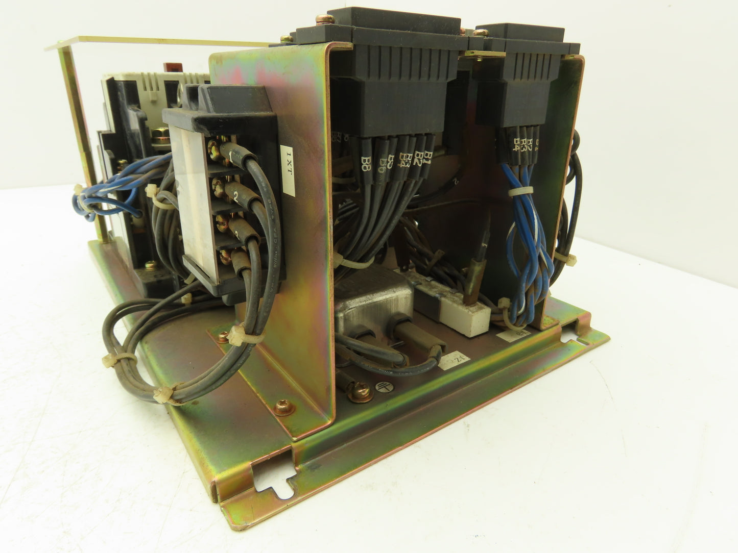 Yaskawa Electric JZRCR-XPU10C Contactor Motor Starter Assembly 25Hp 3PH 660V