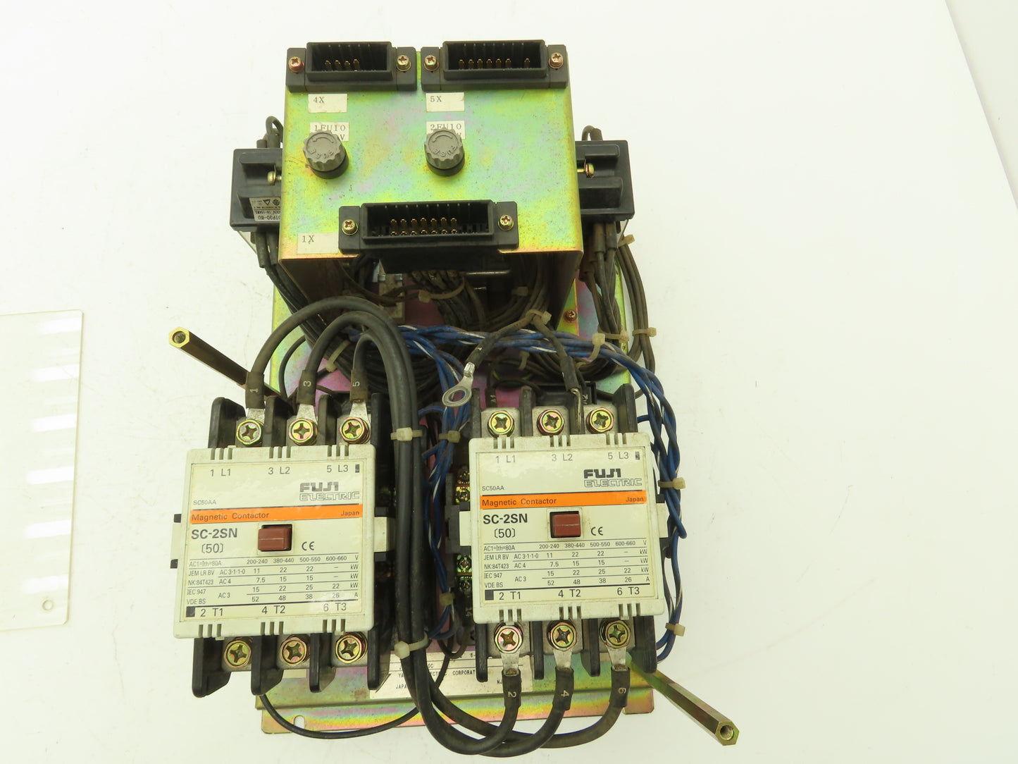 Yaskawa Electric JZRCR-XPU10C Contactor Motor Starter Assembly 25Hp 3PH 660V