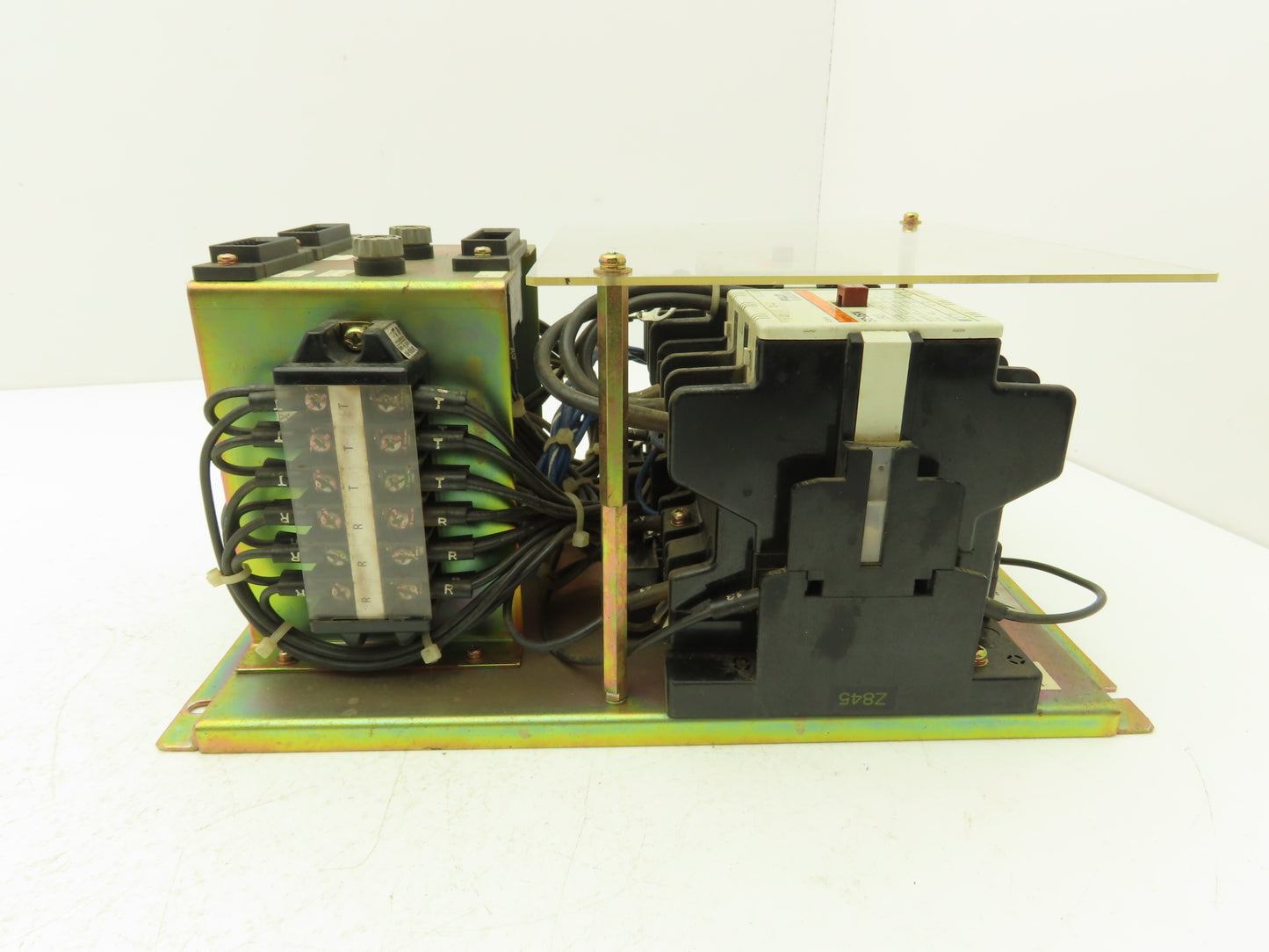 Yaskawa Electric JZRCR-XPU10C Contactor Motor Starter Assembly 25Hp 3PH 660V