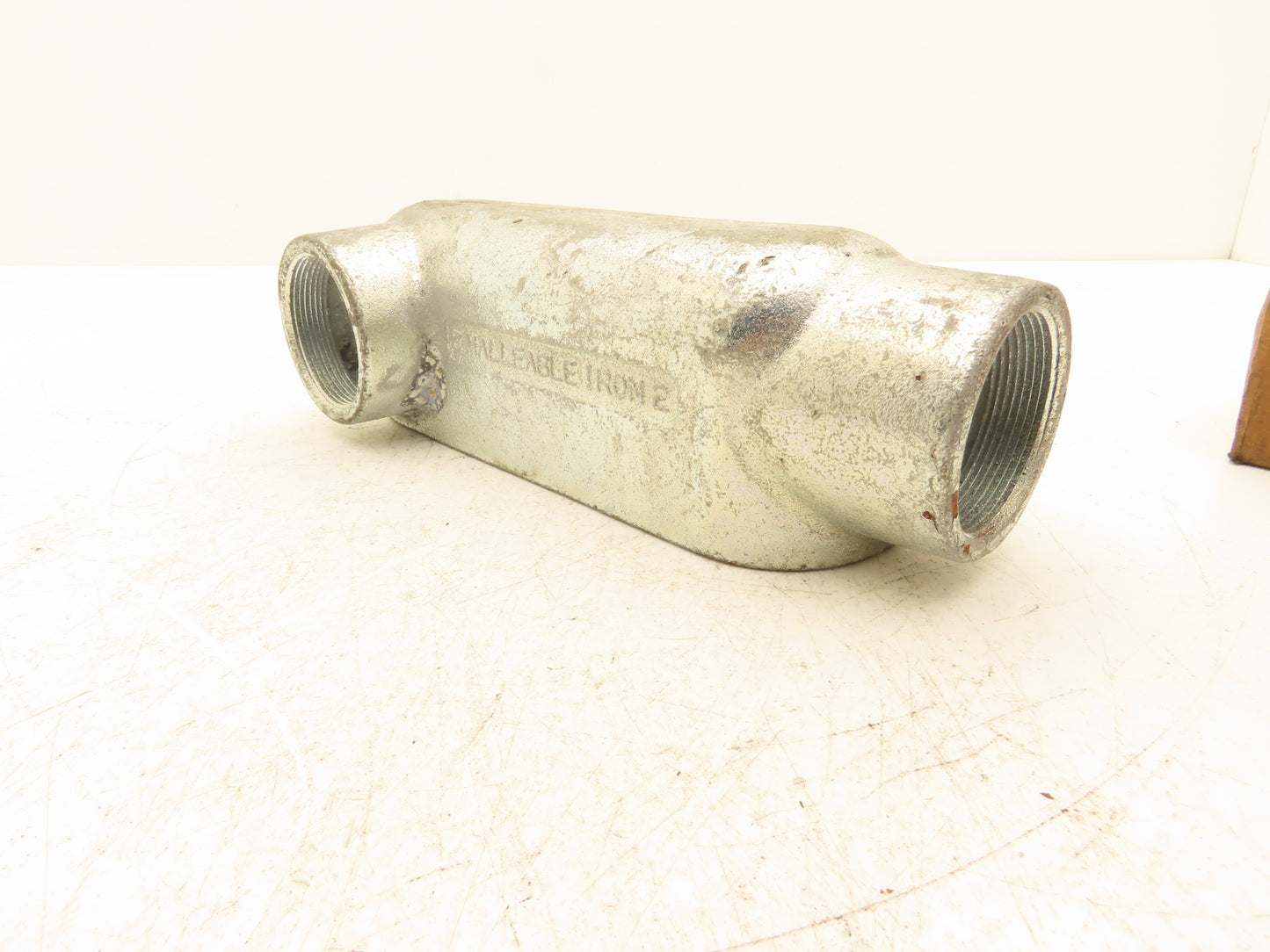 EGS OZ Gedney LL-200 Rigid LB Conduit Body 2" Threaded Hubs Mall Iron Lot of 5