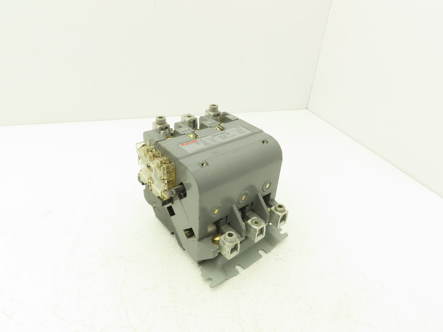 Furnas 40HP32AF Contactor Motor Starter 3Ph 600v 50Hp Ser A Coil 120v Size 3 90A