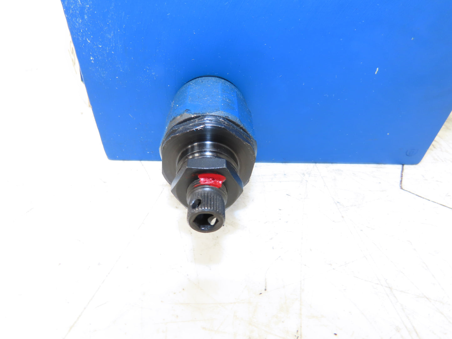Rexroth Hydraulic Manifold Block W/ Size 10 Pressure Reducing Valve P to A