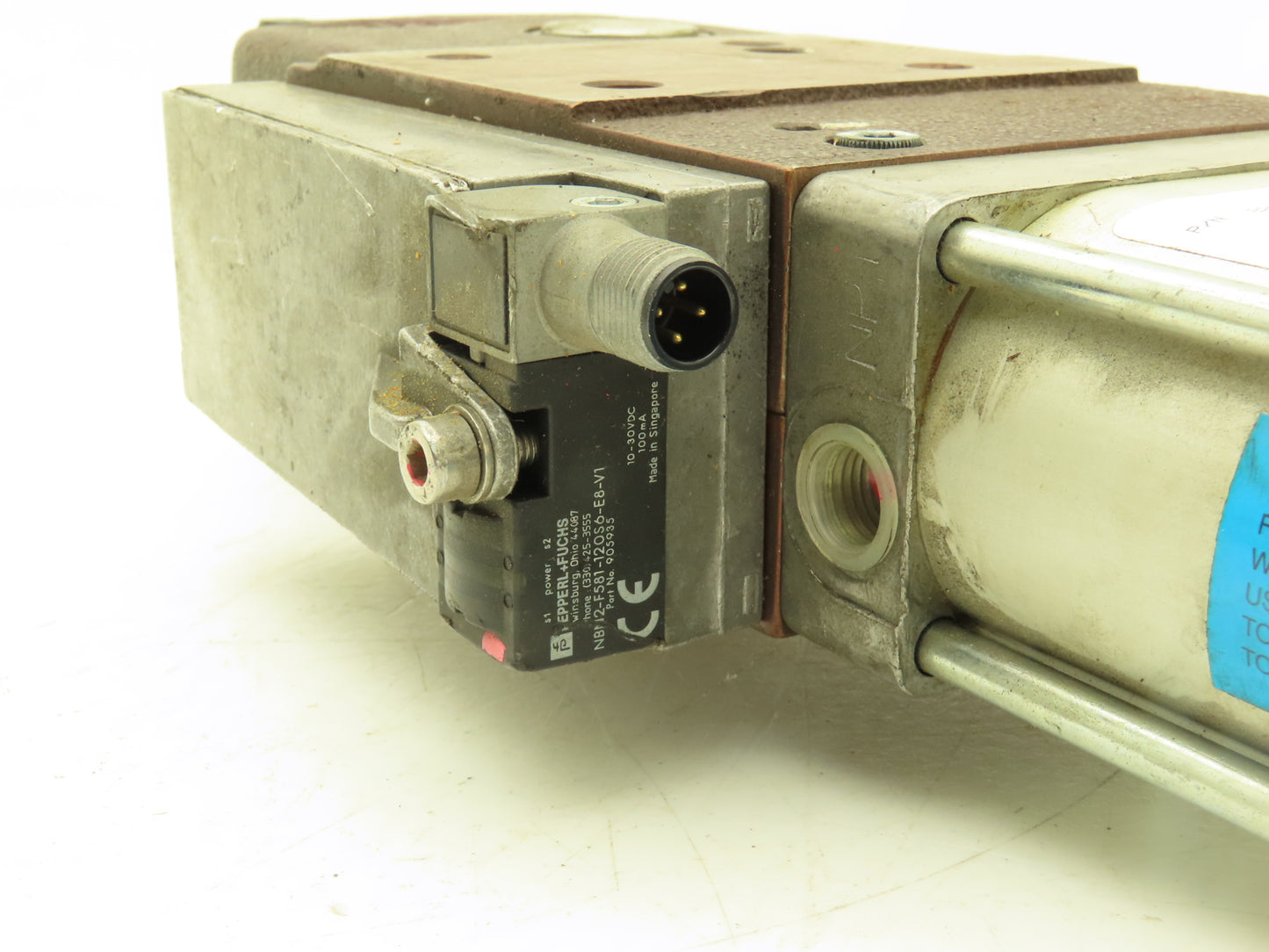 Destaco 82G6N-631E403-02390A Pneumatic Power Clamp 7/8" Square Drive 10" Arm