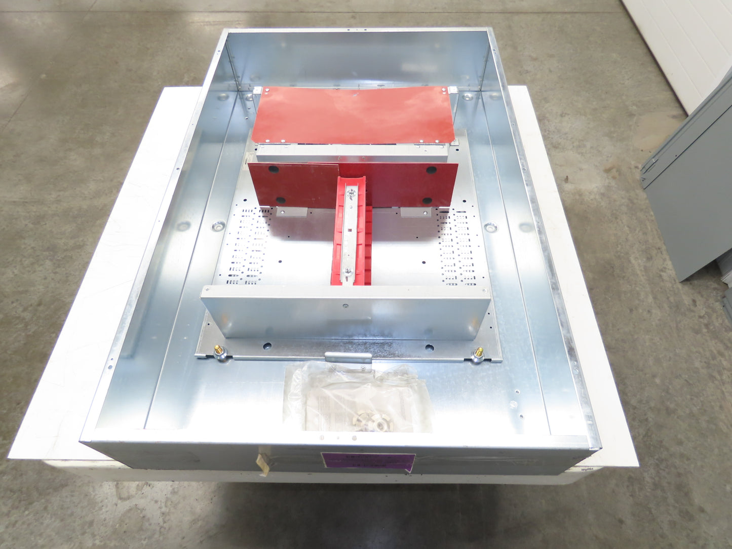 Square D HCM I-Line Panelboard Breaker Box 400Amp 600V Main Lug