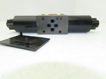 Parker D1VW004CNJCLM5682XB027 Hydraulic Directional Control Solenoid Valve 24VDC