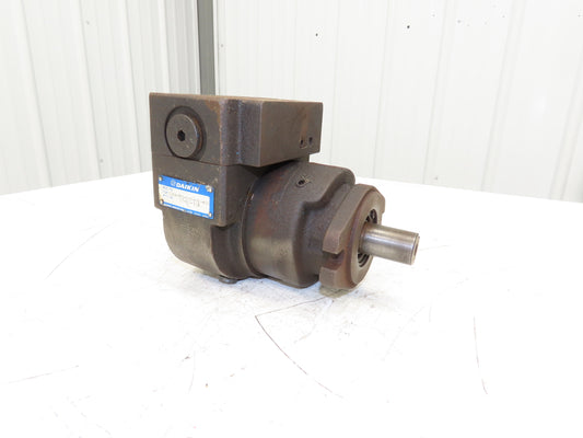 Daikin 116A-3R2-2-20-HL-490 Hydraulic Motor 28mm Shaft 2-Bolt SAE-A Flange