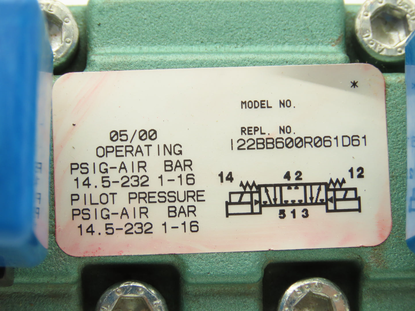 Numatics 122BB600R061D61 Pneumatic Directional Valve 5/2 Position 24VDC Coil