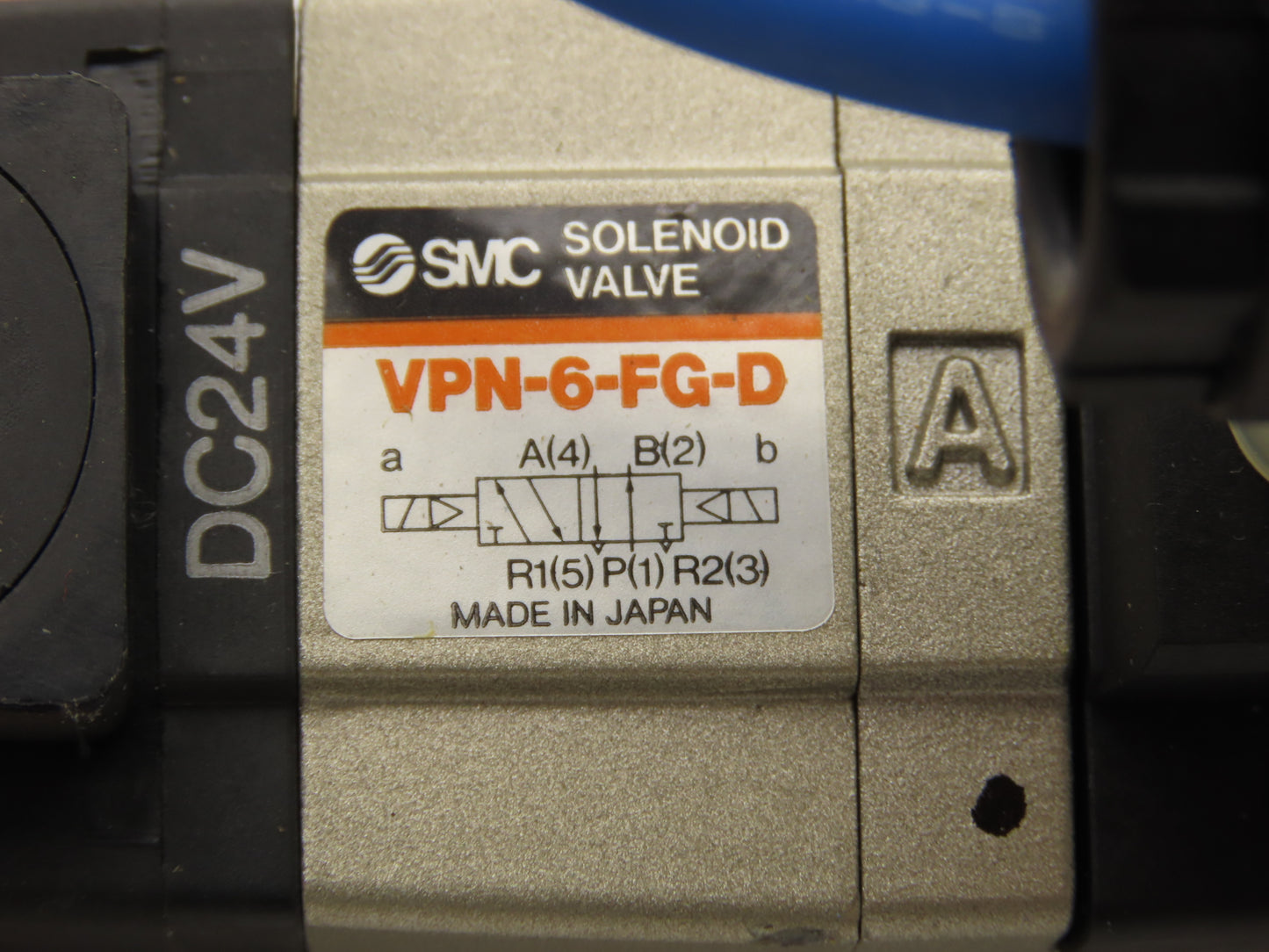 SMC VPN-6-FG-D Pneumatic Double Solenoid Valve 4/5 Port 24VDC