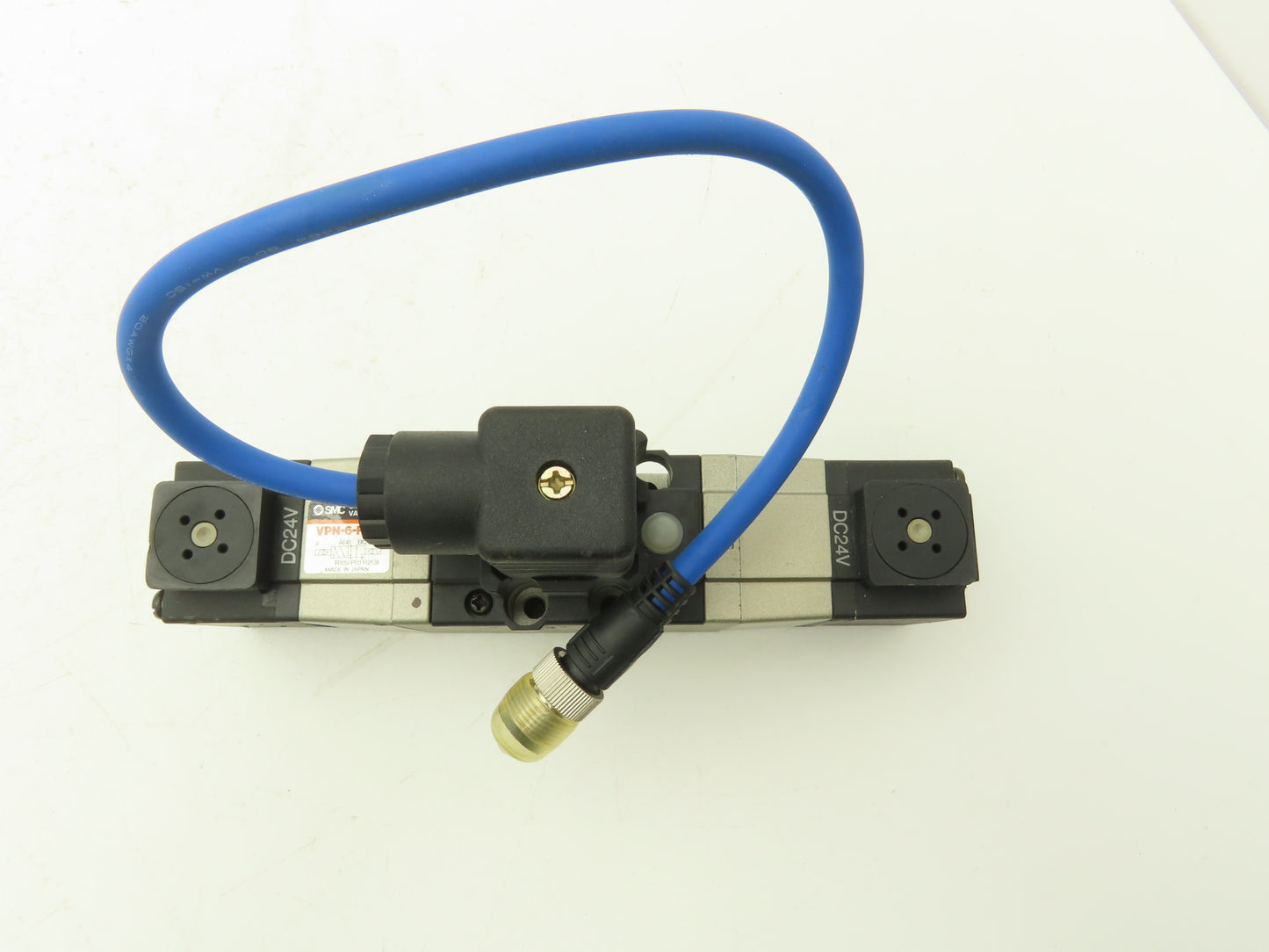 SMC VPN-6-FG-D Pneumatic Double Solenoid Valve 4/5 Port 24VDC