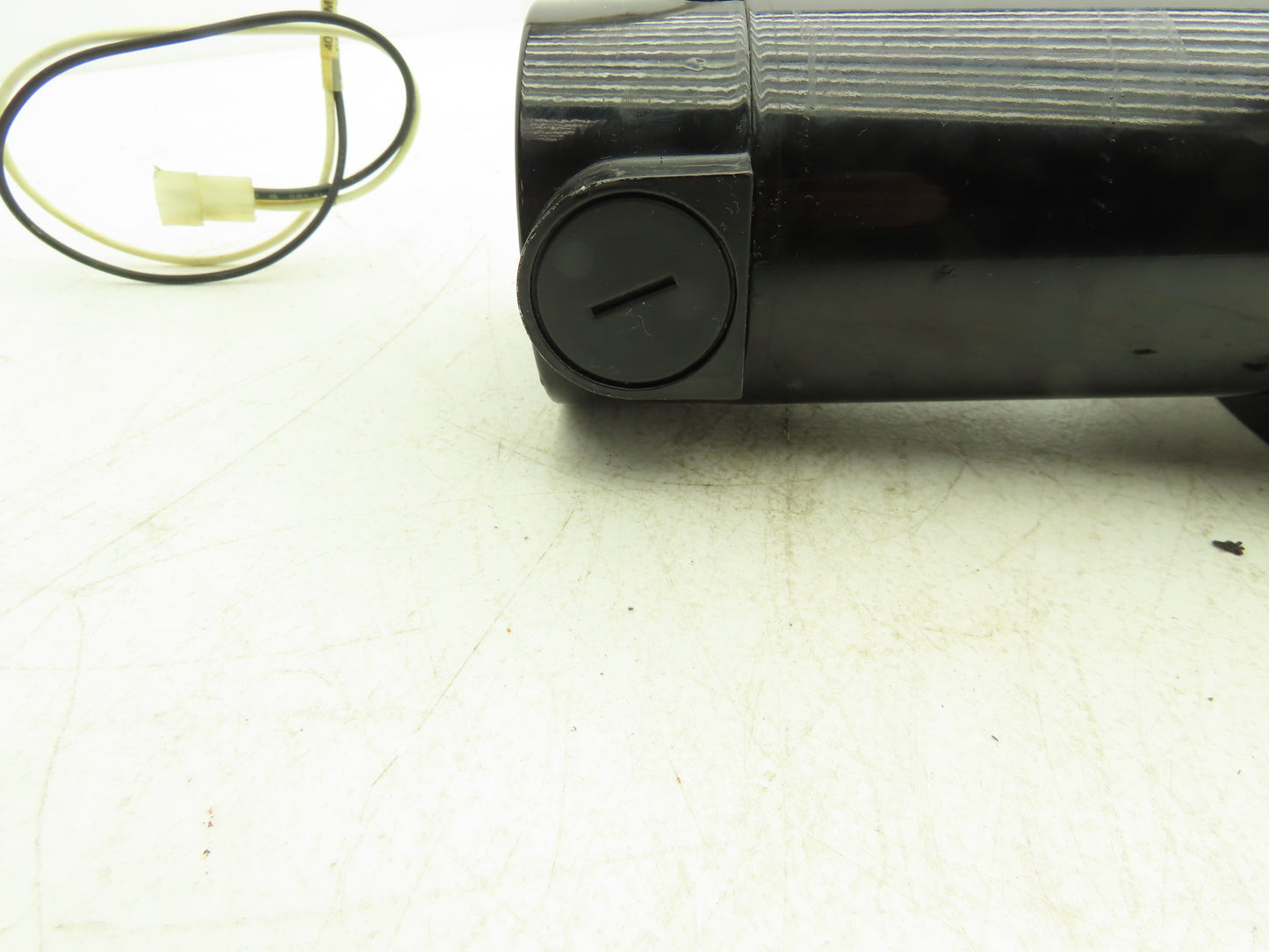 Bodine 32A5BEPM-E3 DC Gearmotor 1/9Hp 90VDC 25:1 Ratio 66 RPM Inline Parallel