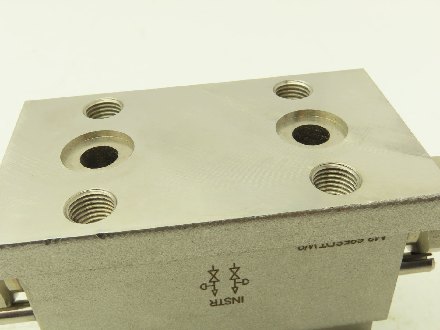 PGI M3-685SDT-W9 2 Valve Block Manifold Assy Straight Style 6000PSI Max 316SS