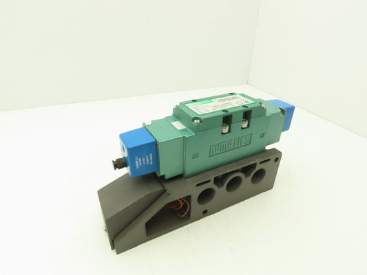 Numatics 135BB515MP00061 Solenoid Pilot Valve W/Manifold 150PSIG 24VDC