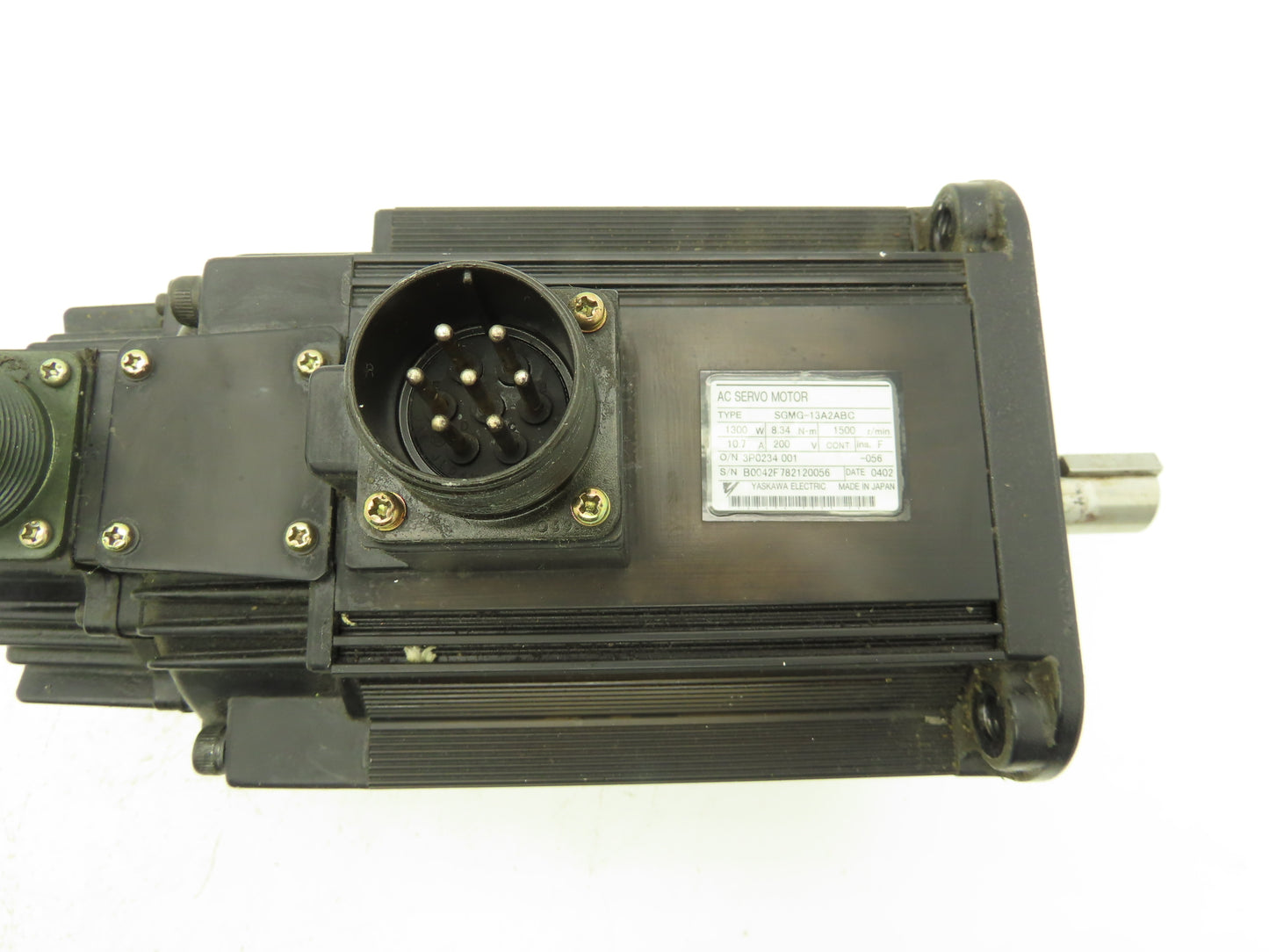 Yaskawa SGMG-13A2ABC AC Servo Motor 1300W 1500 RPM 200V UTOPH-81AWF