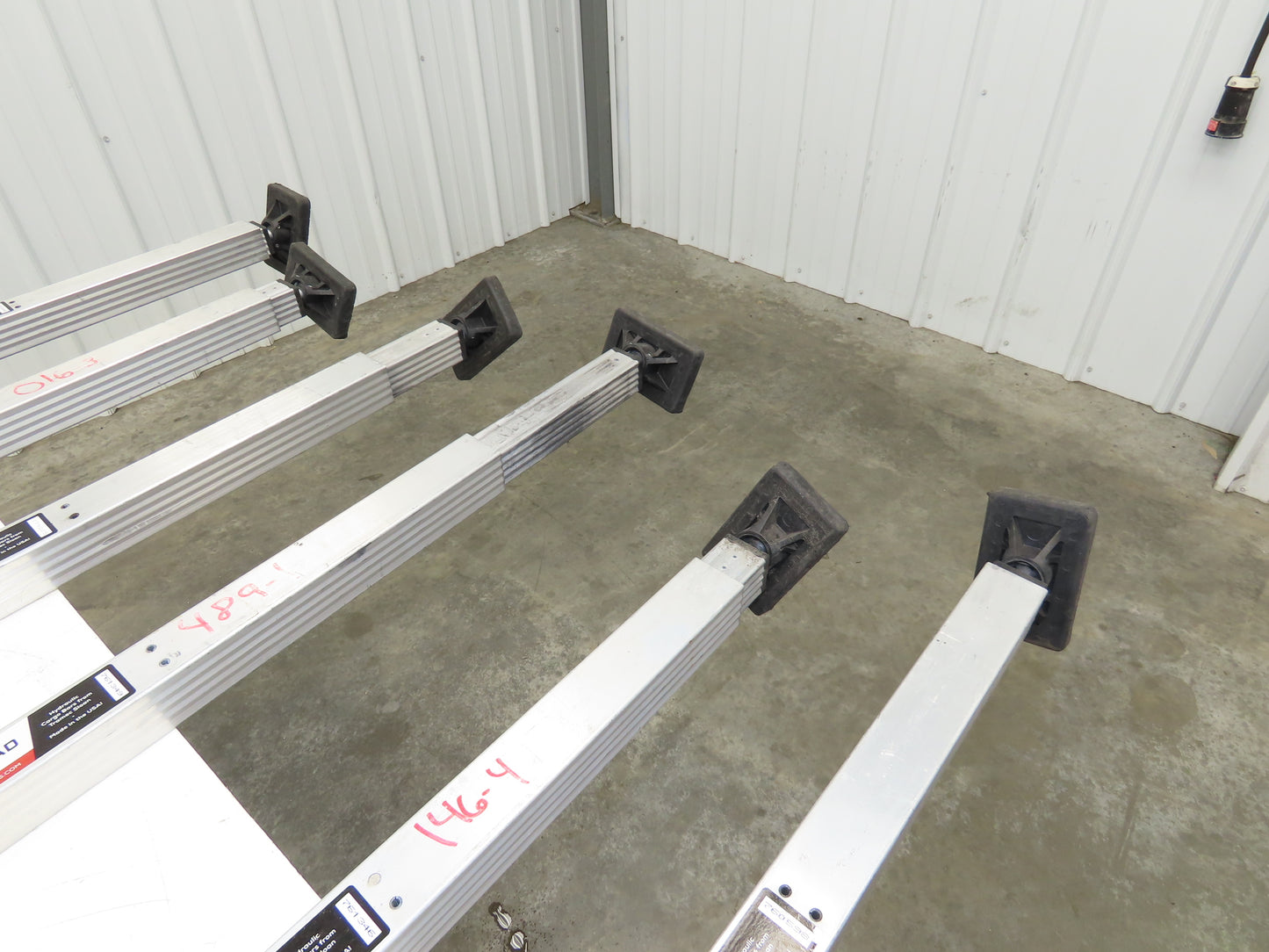 Cargo Security Save-A-Load Cargo Bar Hydraulic Adjustable 84-114" Lot of 6