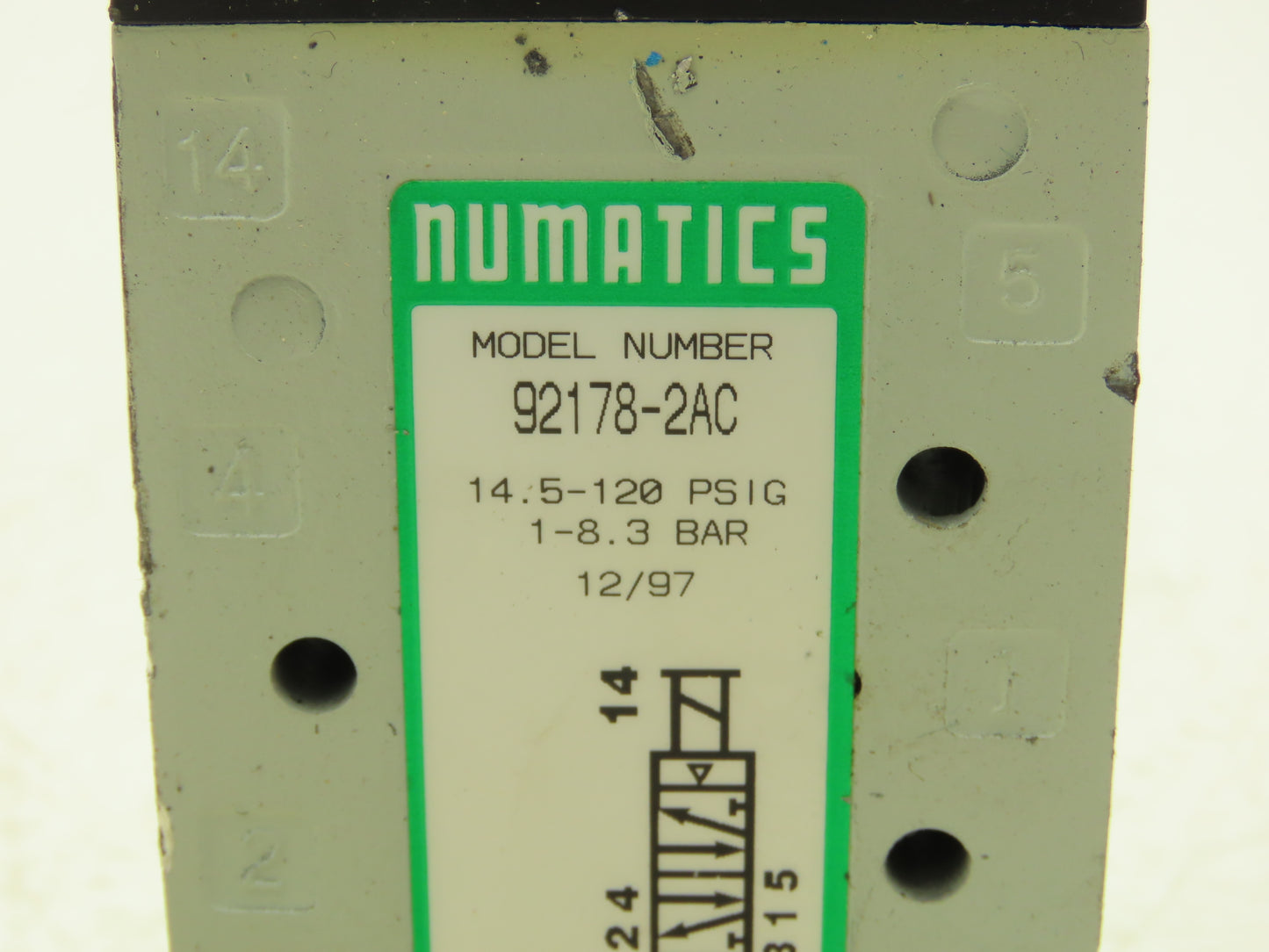 Numatics 92178-2AC Solenoid Valve 120VAC .05A 14.5-120PSIG 5-3/8"NPT 1-1/4"NPT