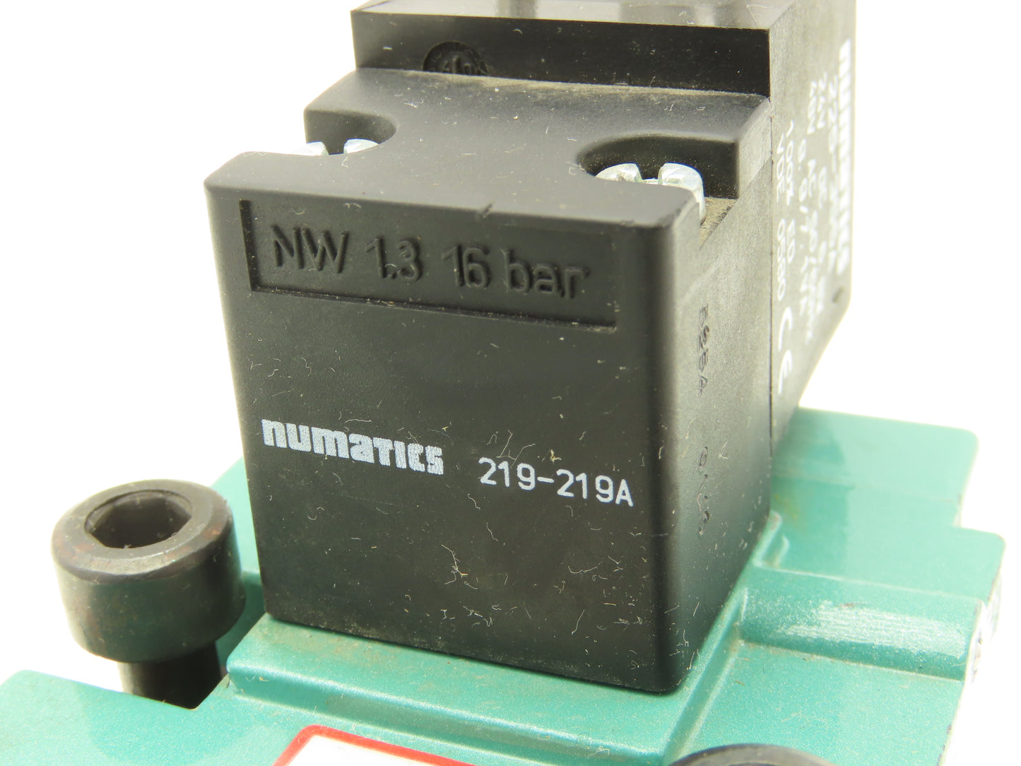 Numatics 134BB5004T12B61 Pneumatic Solenoid Valve 14.5-232 PSIG 24VDC
