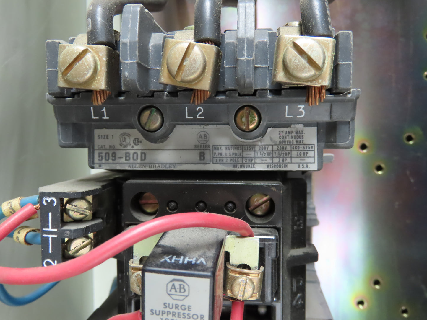 Allen Bradley 512-BACD-24 Combination Motor Starter Enclosure 509-B0D 10 Hp 120v