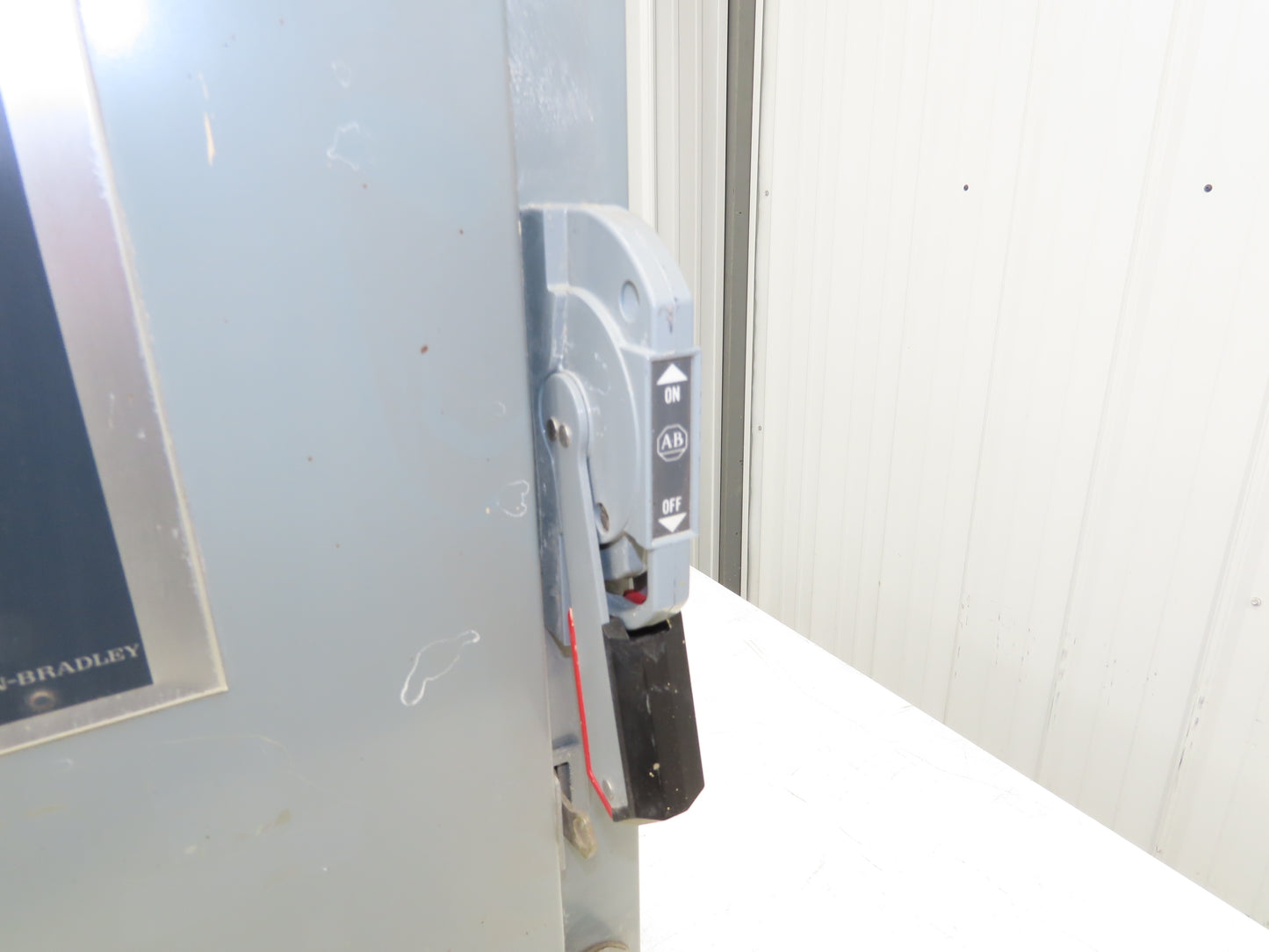 Allen Bradley 512-BACD-24 Combination Motor Starter Enclosure 509-B0D 10 Hp 120v