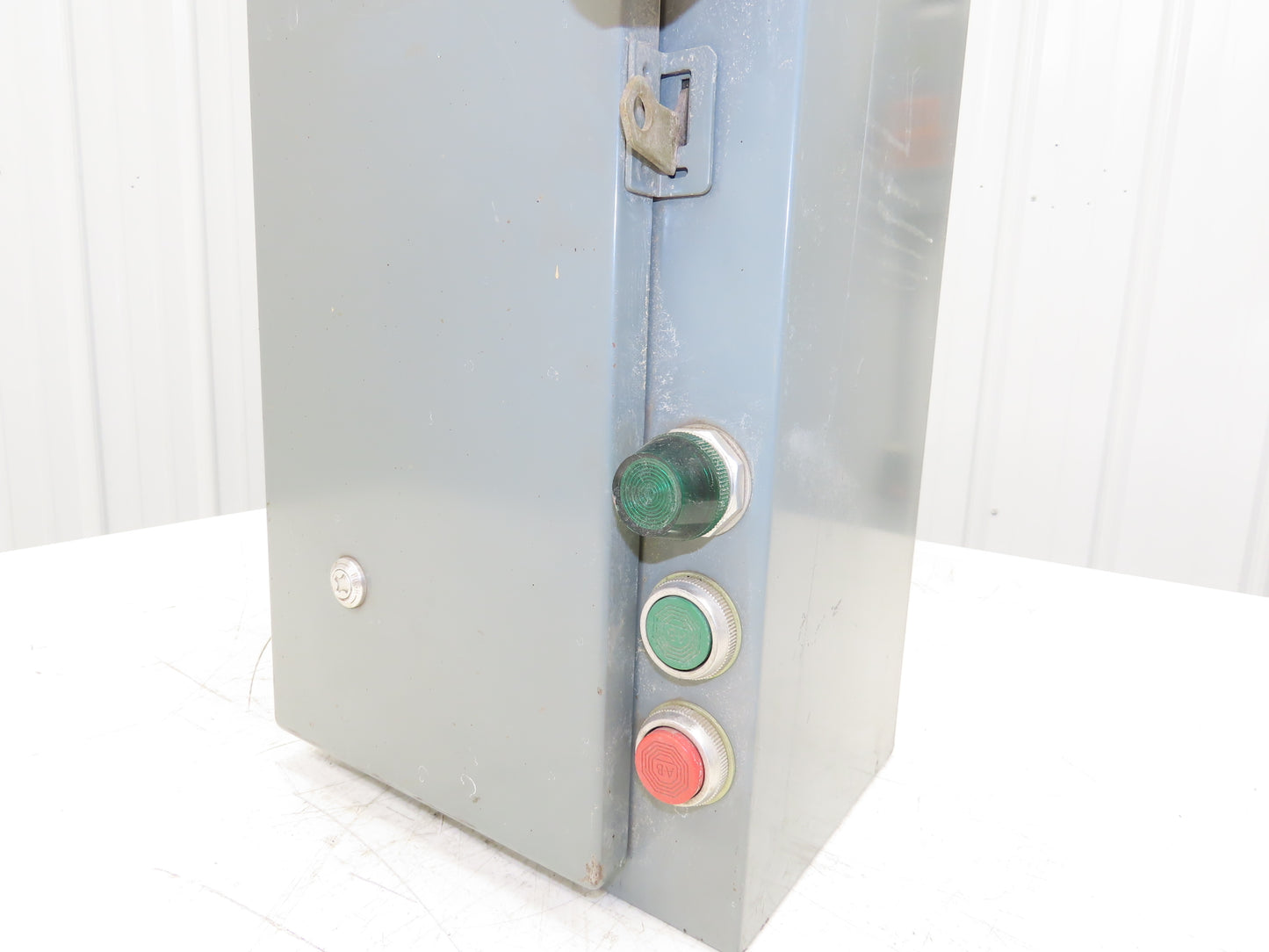 Allen Bradley 512-BACD-24 Combination Motor Starter Enclosure 509-B0D 10 Hp 120v