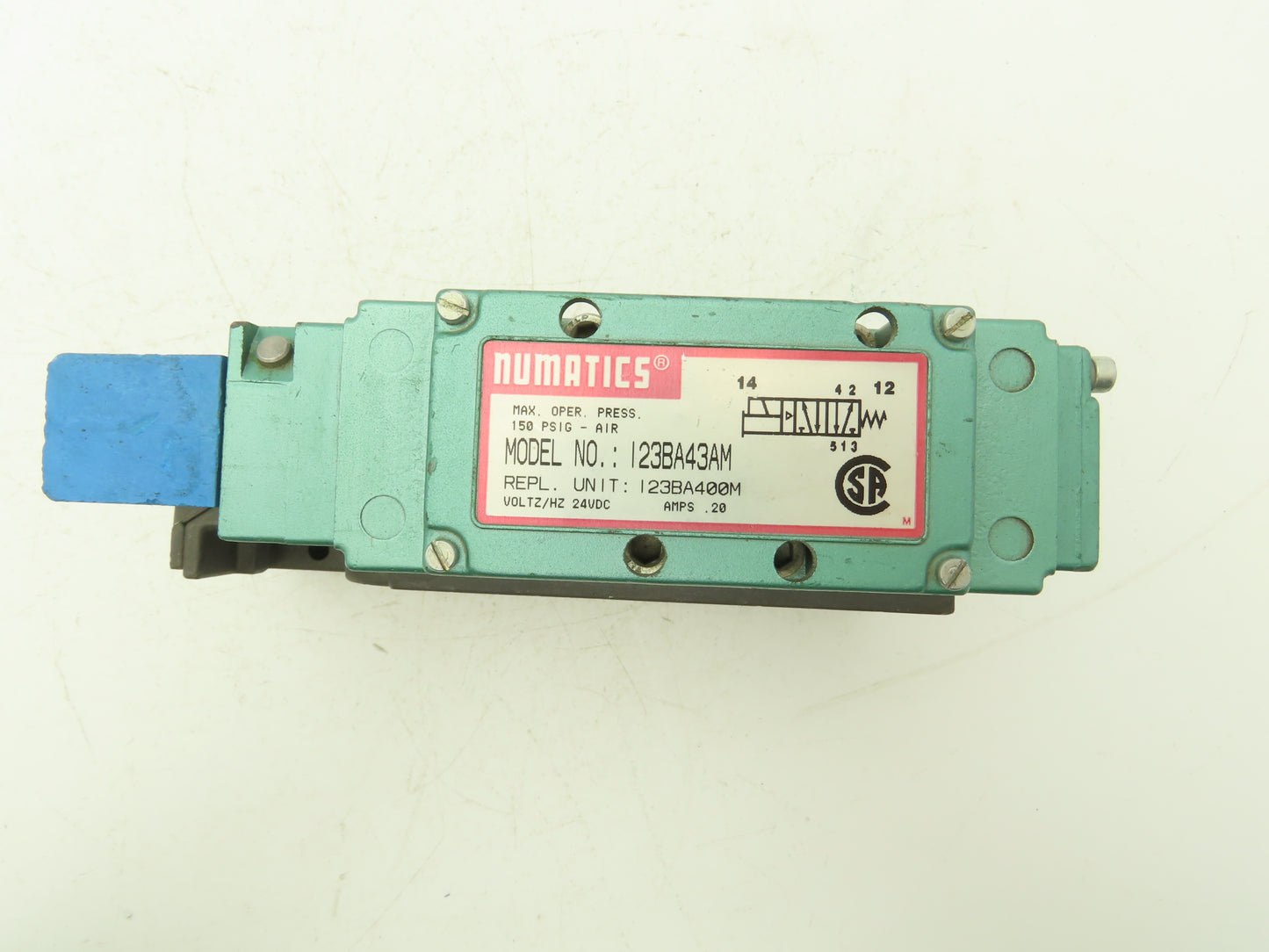 Numatics 123BA43AM Pneumatic Air Solenoid Valve 150PSI 24VDC W/Manifold Base