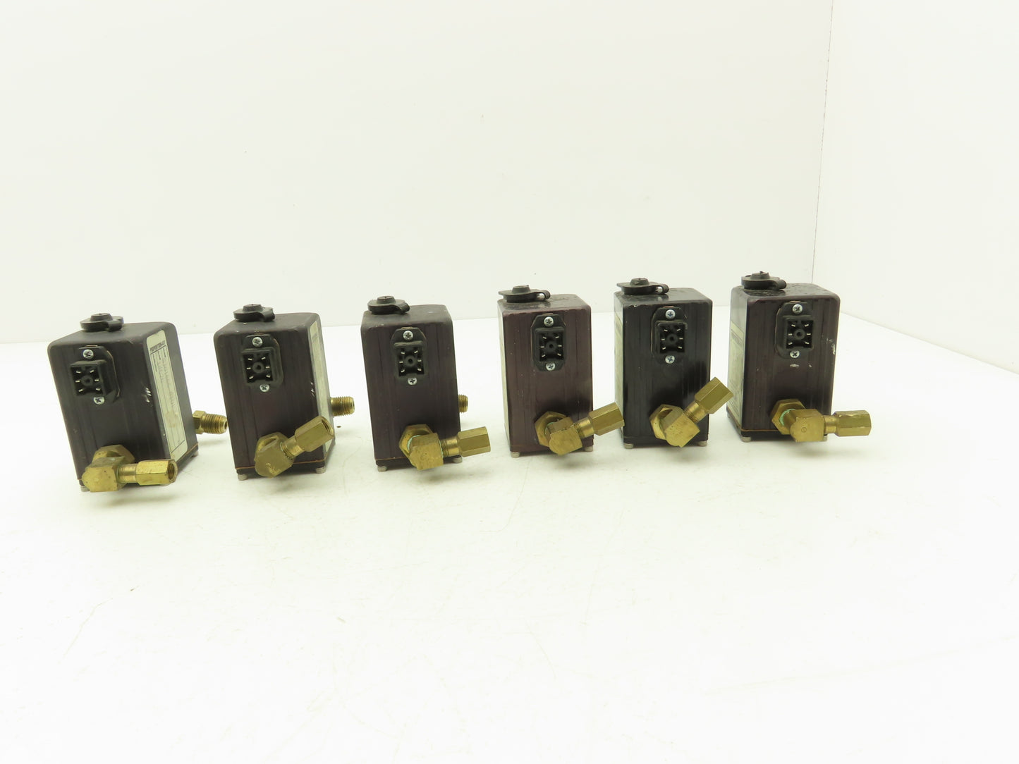 Proportion Air SJ01666-B101 Pneumatic Pressure Sensor Transducer Lot of 6