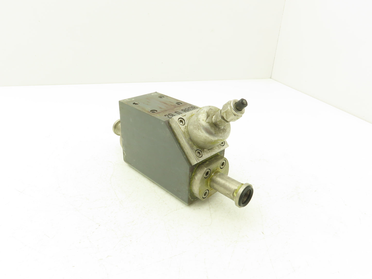 NA 29 D 8808 Laser Static Charge Block Stainless Tubes