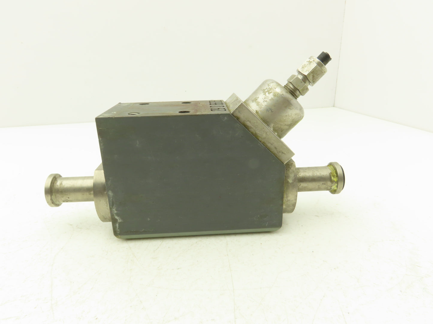 NA 29 D 8808 Laser Static Charge Block Stainless Tubes