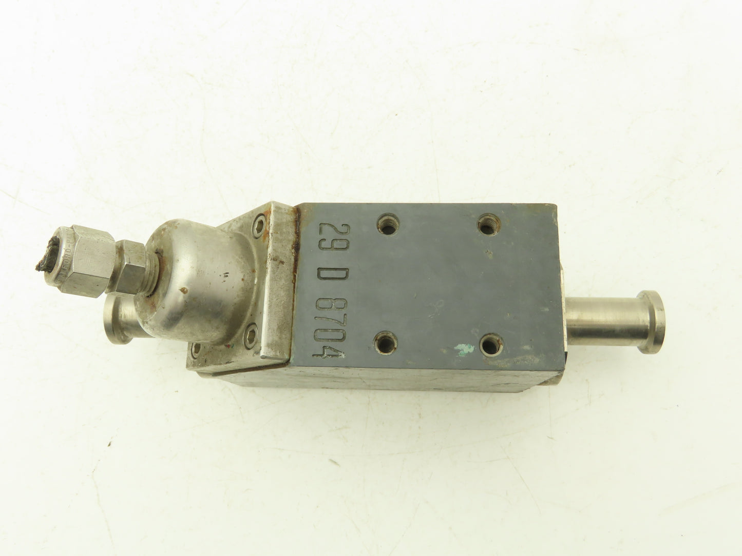 NA 29 D 8704 Laser Static Charge Block Stainless Tubes