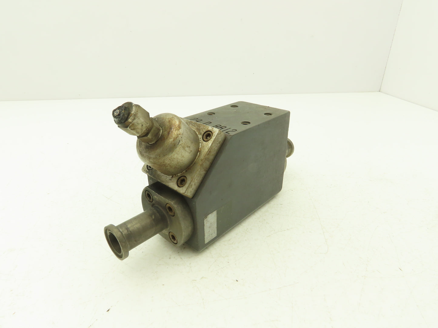 NA 29 D 8812 Laser Static Charge Block Stainless Tubes