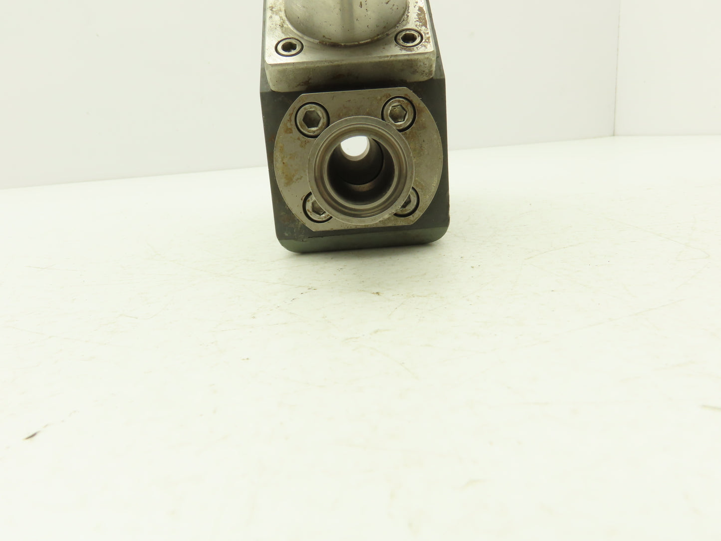 NA 29 D 8817 Laser Static Charge Block Stainless Tubes