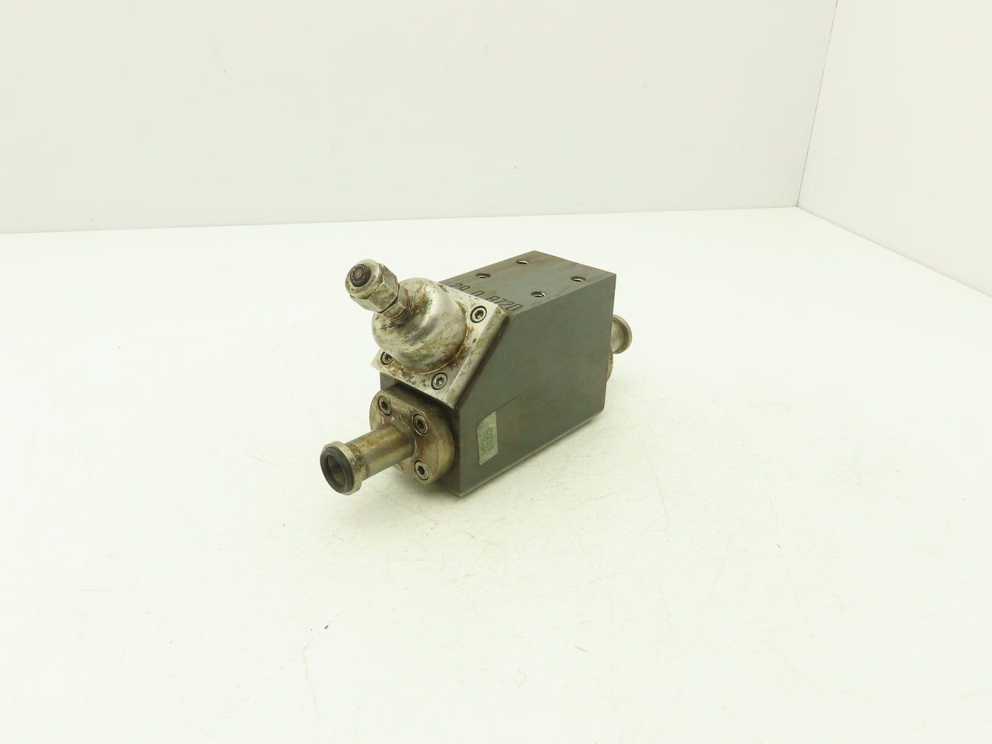 NA 29 D 8720 Laser Static Charge Block Stainless Tubes