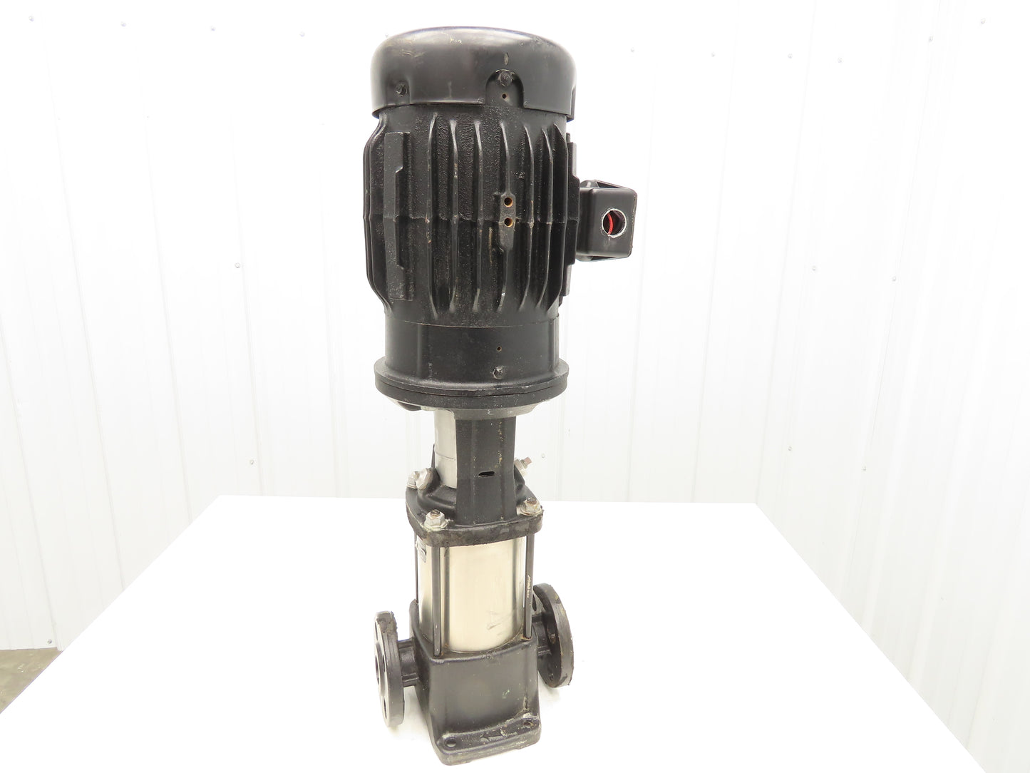 Grundfos CR5-7 A-FGJ-A-V-HQQV Inline Centrifugal Pump 1-3/8" Flanged 230/460V