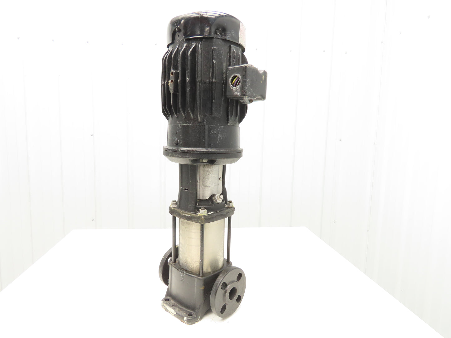 Grundfos CR5-7 A-FGJ-A-V-HQQV Inline Centrifugal Pump 1-3/8" Flanged 230/460V