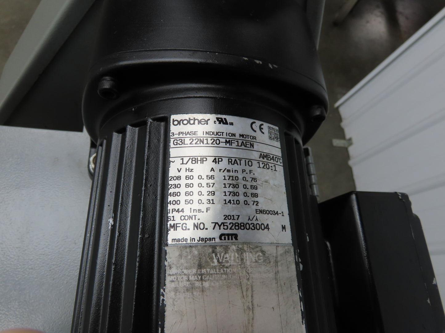 Hennig 8' 6" Chip Conveyor 16"W x 64" Infeed 19"H Discharge 230/460V 3PH