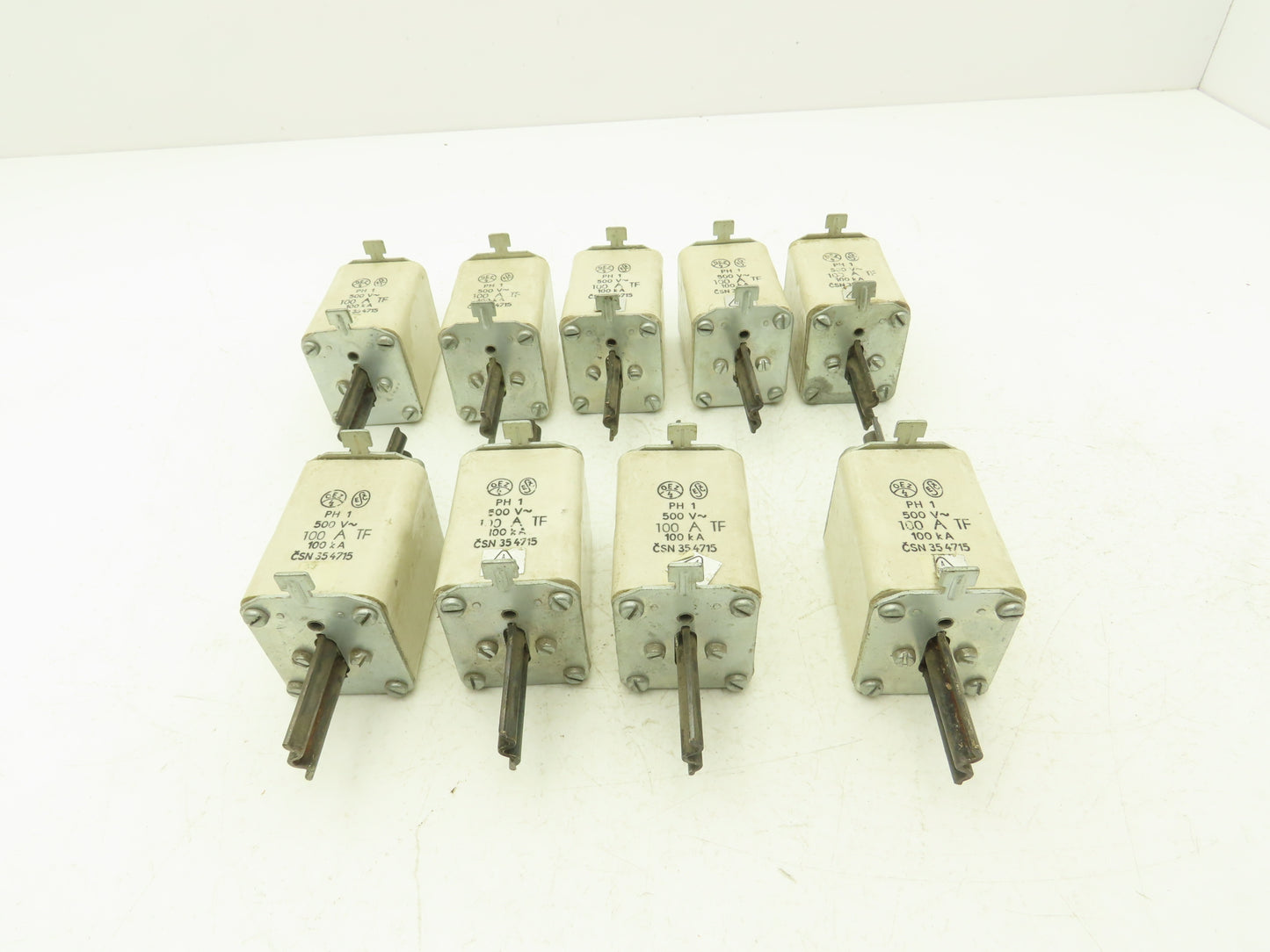 CSN354715 Fuse 100A TF High Speed 500V 100kA Lot of 9