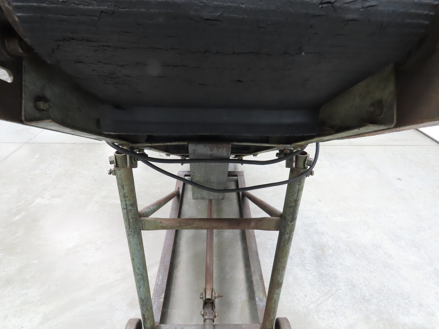 Speedways 84"L Adj Incline Portable Parts Conveyor 12" Cleated Belt 115/230V 1PH