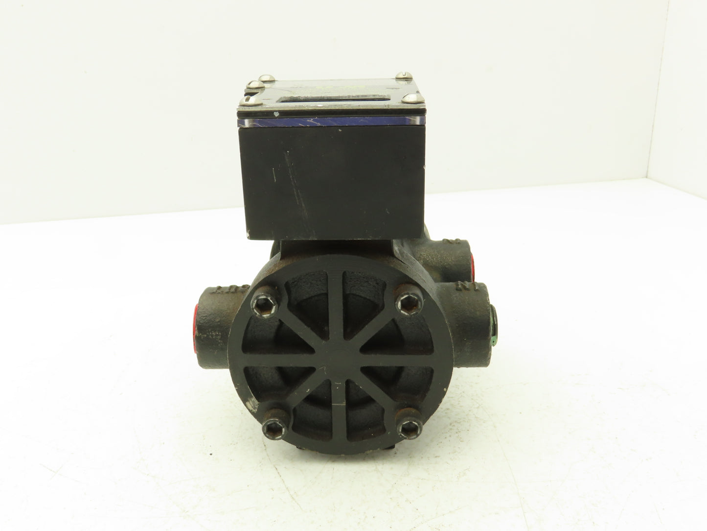 UFM LP-CBMSF5GM-4L-32V1.0-M3WR-PC4M-C-1D Flow Meter 1/2" NPT 0-5GPM