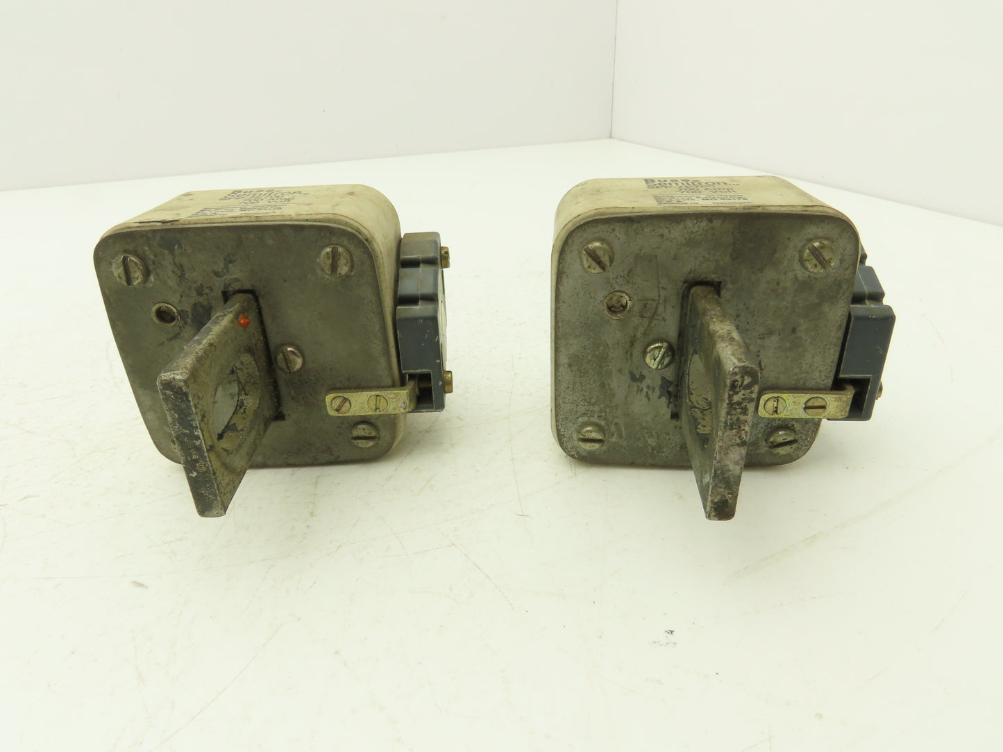 Bussmann Cooper SPP-7E700 Buss Semitron Fuse 700 Amp 700 Volt Lot of 2