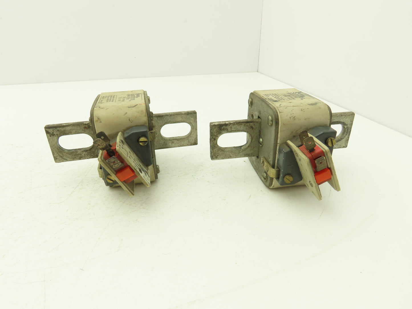 Bussmann Cooper SPP-7E700 Buss Semitron Fuse 700 Amp 700 Volt Lot of 2