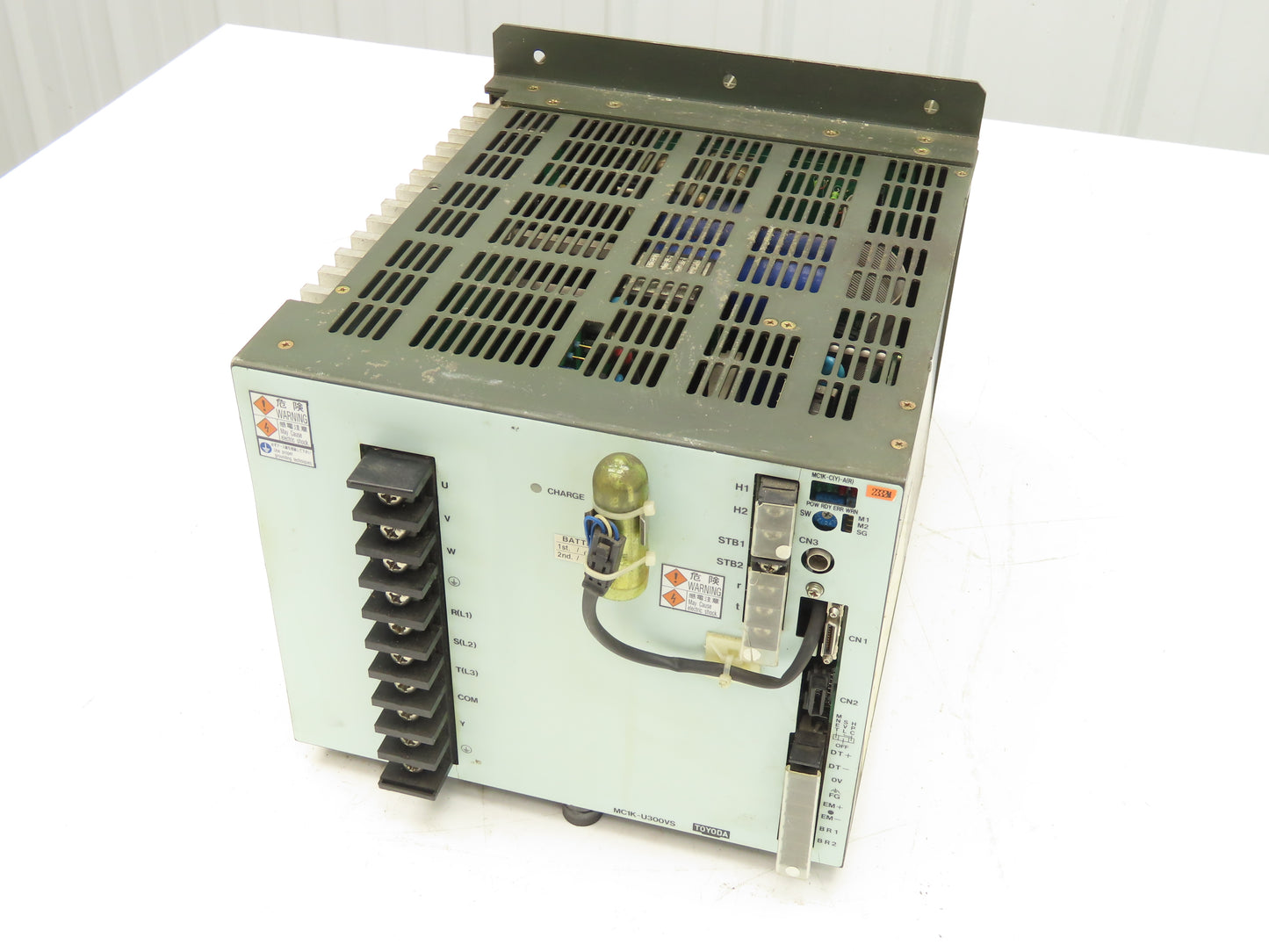 Toyoda MC1K-U300VS Servo Amplifier Motion Controller 200VAC Sanyo Denki