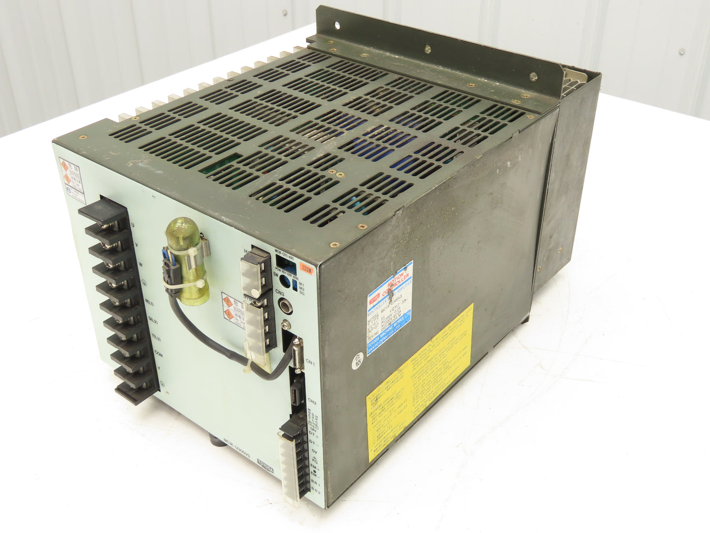 Toyoda MC1K-U300VS Servo Amplifier Motion Controller 200VAC Sanyo Denki