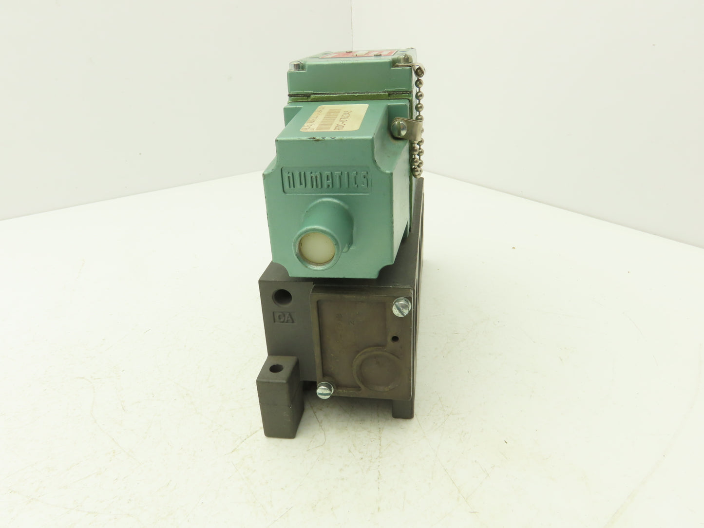 Numatics 34SAD415K013A Solenoid Valve w/ Manifold Block 120V 150 PSI 1/2" NPT