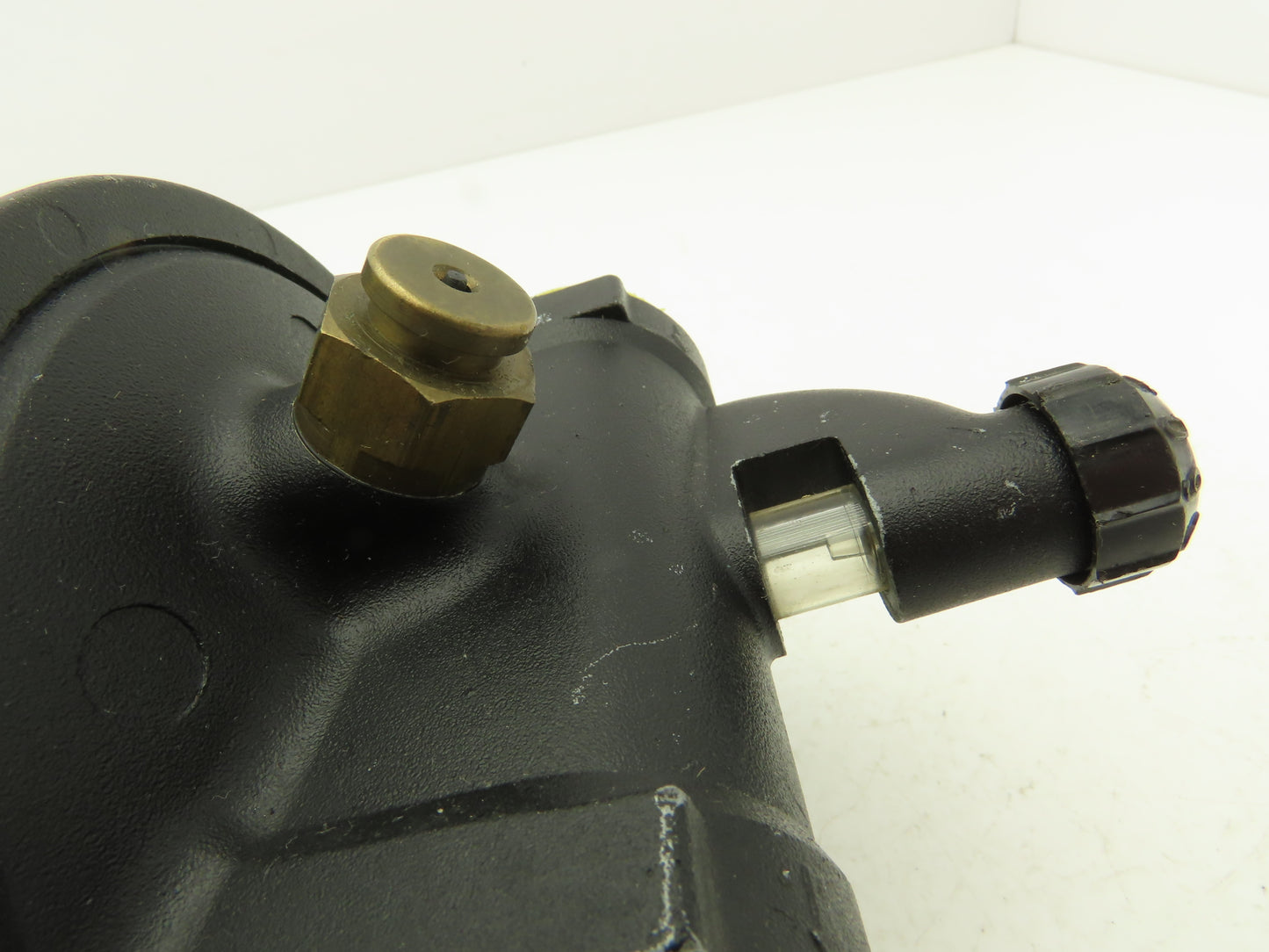 Parker Watts L606-08W/M8 Pneumatic Air Line Lubricator 250 psi Max Inlet 1" NPT